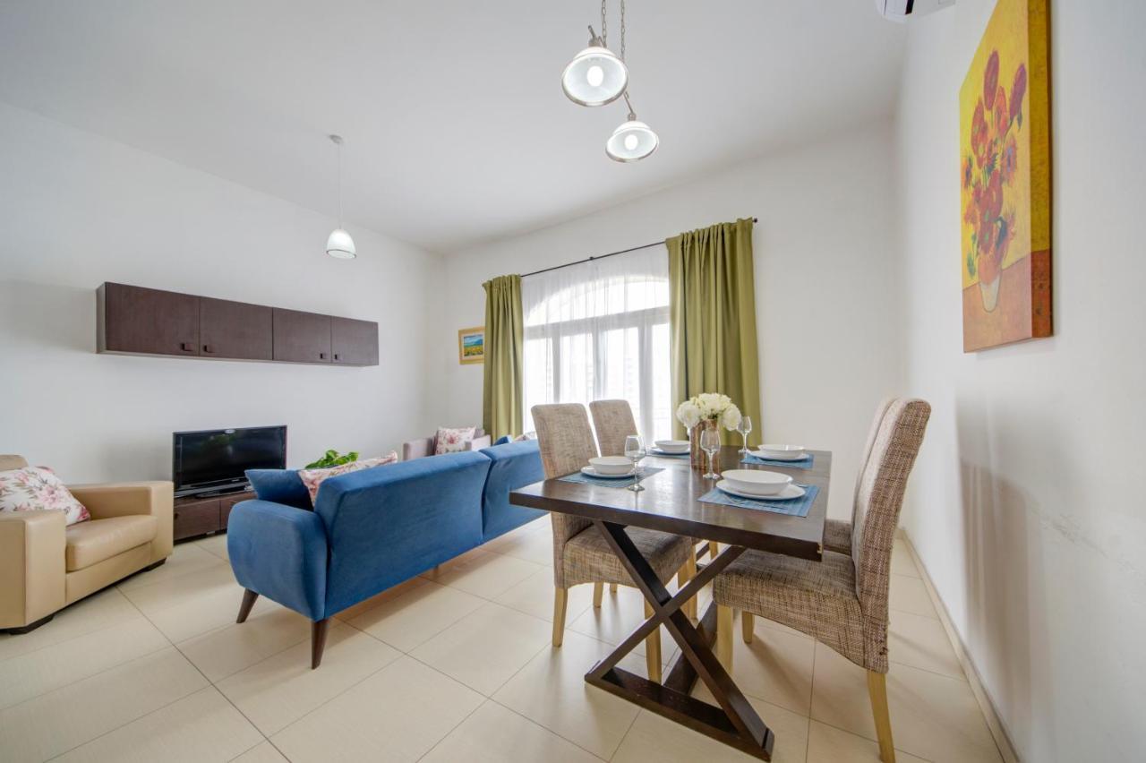 St Julians 2 Bedroom Apartment With Commanding Seaviews By Shortletsmalta Saint Julian's Luaran gambar